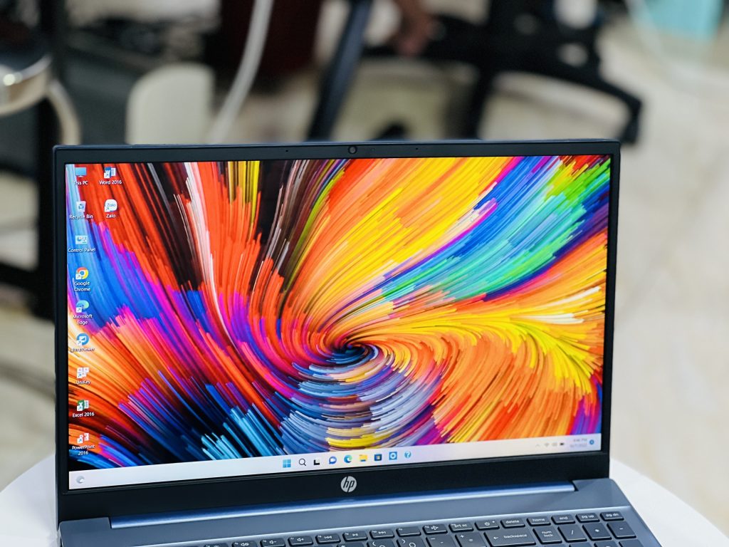 Hp Pavilion 15EH1070wm Laptop Price in Pakistan Finalprice.pk